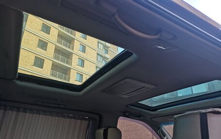 Nissan Elgrand III, 2002 год, 1 100 000 рублей, 25 фотография