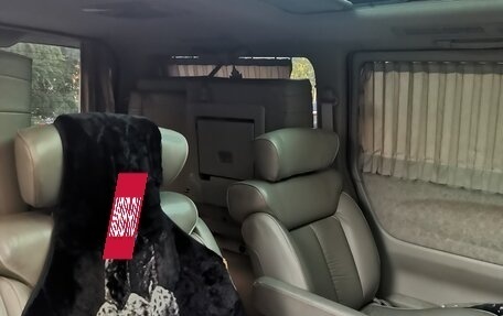 Nissan Elgrand III, 2002 год, 1 100 000 рублей, 22 фотография