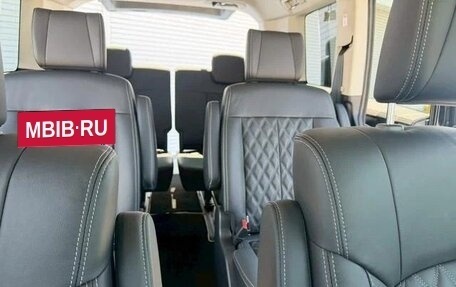 Mitsubishi Delica D:5 I, 2023 год, 2 592 000 рублей, 20 фотография