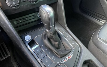 Volkswagen Tiguan II, 2017 год, 2 200 000 рублей, 15 фотография
