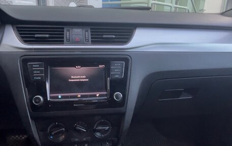 Skoda Rapid I, 2018 год, 700 000 рублей, 6 фотография