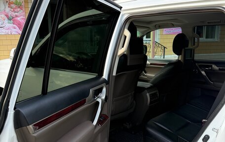 Lexus GX II, 2011 год, 3 100 000 рублей, 14 фотография