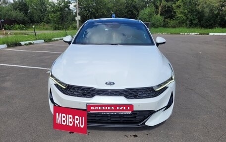 KIA K5, 2020 год, 2 500 000 рублей, 3 фотография