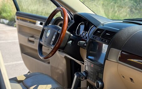 Volkswagen Touareg III, 2008 год, 1 350 000 рублей, 3 фотография
