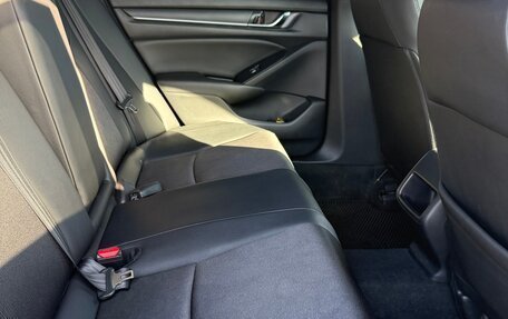 Honda Accord IX рестайлинг, 2019 год, 2 150 000 рублей, 13 фотография
