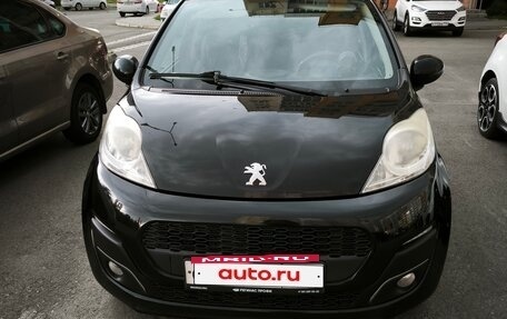 Peugeot 107 I рестайлинг, 2013 год, 520 000 рублей, 1 фотография