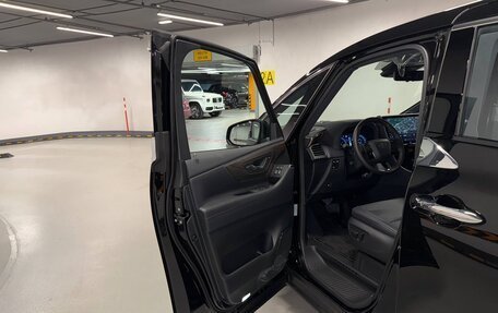Toyota Alphard, 2026 год, 14 500 000 рублей, 11 фотография