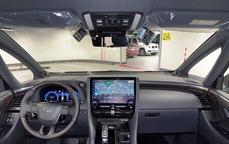 Toyota Alphard, 2026 год, 14 500 000 рублей, 16 фотография