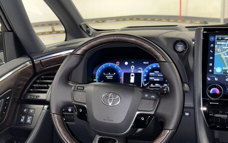 Toyota Alphard, 2026 год, 14 500 000 рублей, 18 фотография