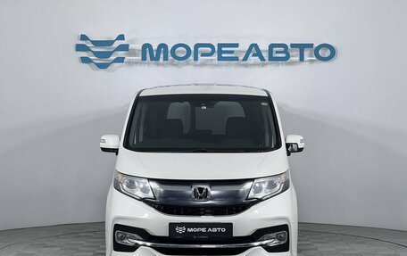 Honda Stepwgn IV, 2016 год, 2 250 000 рублей, 2 фотография