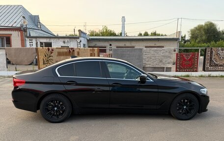 BMW 5 серия, 2018 год, 2 960 000 рублей, 4 фотография