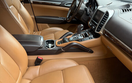Porsche Cayenne III, 2013 год, 2 990 000 рублей, 18 фотография