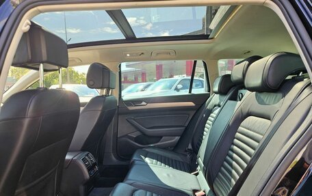 Volkswagen Passat B8 рестайлинг, 2019 год, 1 900 000 рублей, 9 фотография