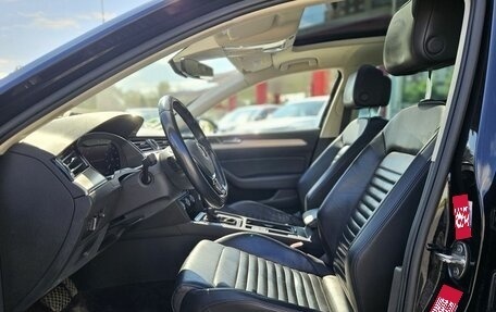 Volkswagen Passat B8 рестайлинг, 2019 год, 1 900 000 рублей, 8 фотография