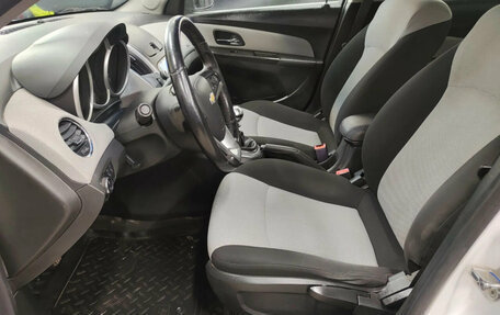 Chevrolet Cruze II, 2013 год, 555 960 рублей, 9 фотография
