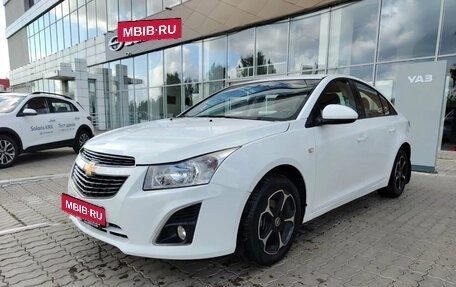 Chevrolet Cruze II, 2013 год, 555 960 рублей, 3 фотография