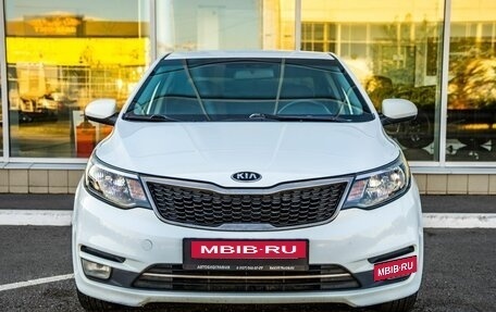 KIA Rio III рестайлинг, 2016 год, 948 000 рублей, 2 фотография
