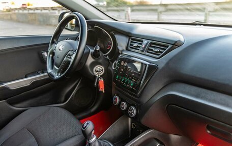 KIA Rio III рестайлинг, 2016 год, 948 000 рублей, 30 фотография