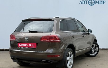 Volkswagen Touareg III, 2013 год, 1 550 000 рублей, 5 фотография