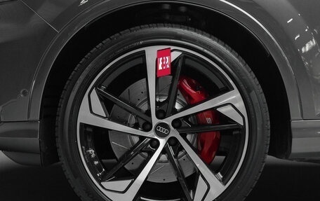 Audi SQ7, 2019 год, 8 600 000 рублей, 10 фотография