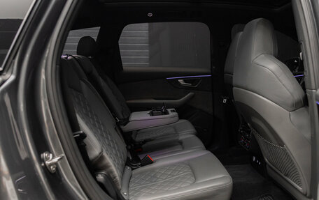 Audi SQ7, 2019 год, 8 600 000 рублей, 28 фотография