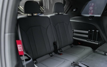Audi SQ7, 2019 год, 8 600 000 рублей, 30 фотография