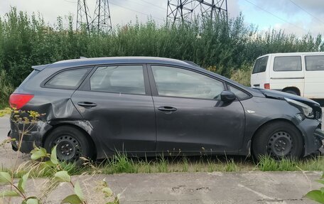 KIA cee'd III, 2017 год, 490 000 рублей, 2 фотография