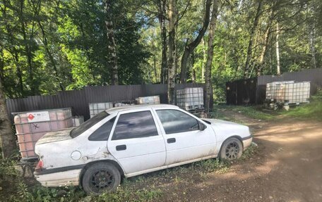 Opel Vectra A, 1991 год, 85 000 рублей, 3 фотография