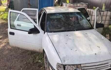 Opel Vectra A, 1991 год, 85 000 рублей, 2 фотография