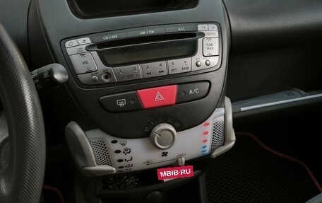 Peugeot 107 I рестайлинг, 2013 год, 520 000 рублей, 12 фотография