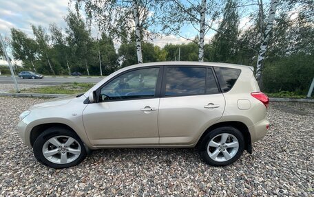 Toyota RAV4, 2007 год, 1 099 000 рублей, 2 фотография