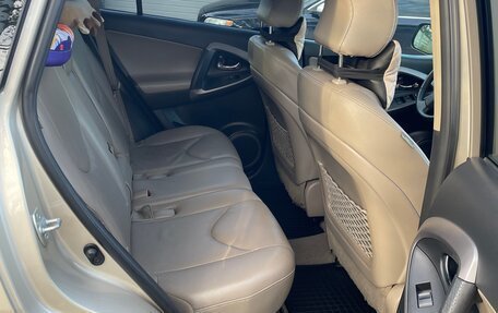 Toyota RAV4, 2007 год, 1 099 000 рублей, 6 фотография