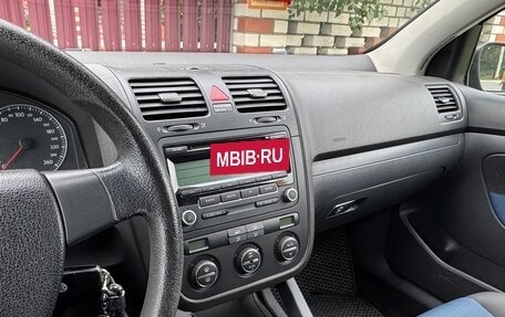 Volkswagen Golf V, 2007 год, 375 000 рублей, 10 фотография