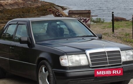 Mercedes-Benz E-Класс, 1993 год, 500 000 рублей, 2 фотография