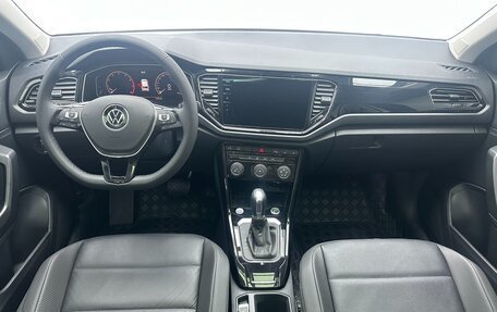 Volkswagen T-Roc I, 2022 год, 1 580 000 рублей, 7 фотография