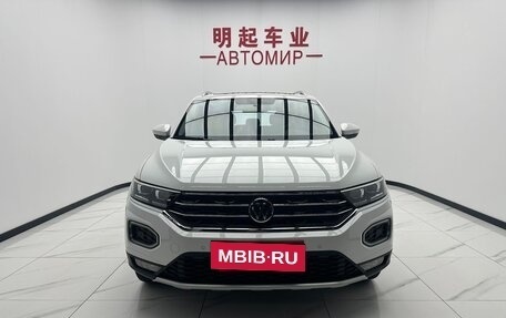 Volkswagen T-Roc I, 2022 год, 1 580 000 рублей, 3 фотография