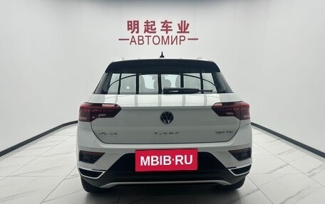 Volkswagen T-Roc I, 2022 год, 1 580 000 рублей, 6 фотография