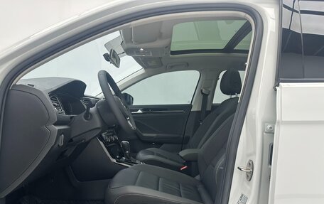 Volkswagen T-Roc I, 2022 год, 1 580 000 рублей, 14 фотография