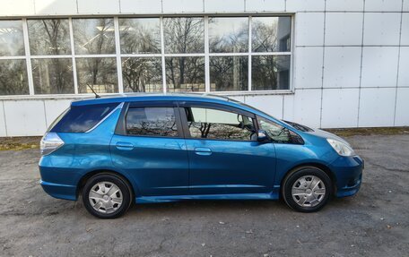 Honda Fit Shuttle I рестайлинг, 2012 год, 820 000 рублей, 1 фотография