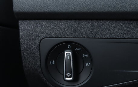 Volkswagen Tiguan II, 2022 год, 2 840 000 рублей, 17 фотография
