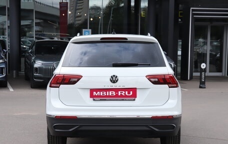 Volkswagen Tiguan II, 2022 год, 2 840 000 рублей, 6 фотография