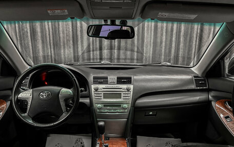 Toyota Camry, 2011 год, 1 220 000 рублей, 9 фотография