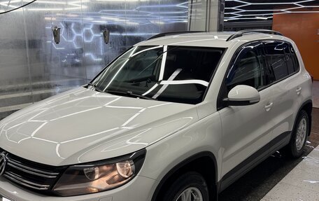 Volkswagen Tiguan I, 2011 год, 1 180 000 рублей, 1 фотография