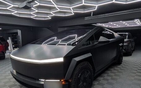 Tesla Cybertruck, 2024 год, 3 фотография