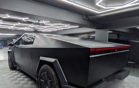 Tesla Cybertruck, 2024 год, 4 фотография