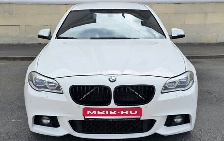 BMW 5 серия, 2014 год, 2 850 000 рублей, 5 фотография