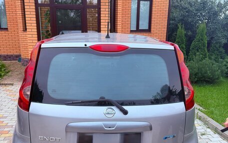 Nissan Note II рестайлинг, 2011 год, 580 000 рублей, 3 фотография
