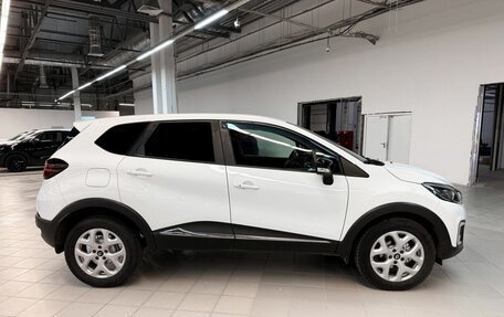 Renault Kaptur I рестайлинг, 2017 год, 1 299 000 рублей, 4 фотография