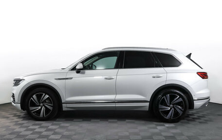 Volkswagen Touareg III, 2019 год, 4 390 000 рублей, 5 фотография