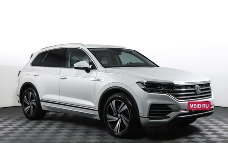 Volkswagen Touareg III, 2019 год, 4 390 000 рублей, 9 фотография